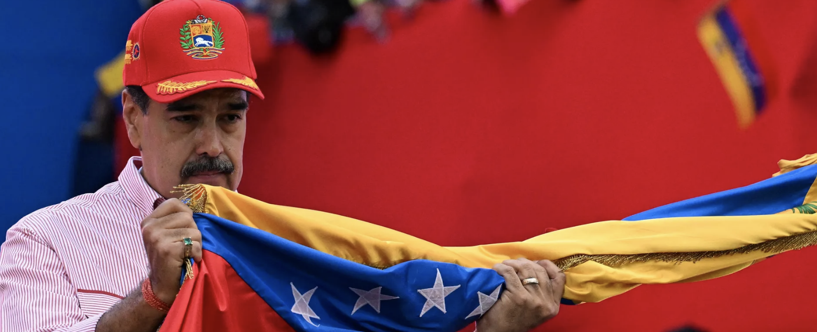 مادورو: أجريت مكالمة "ودية" مع ترامب.. وأهلا بالدبلوماسية