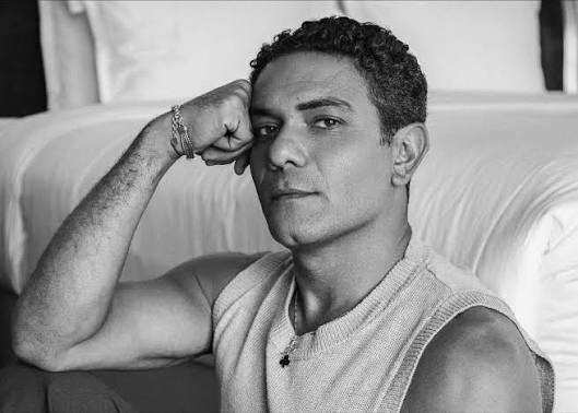 آسر ياسين يبدّل الانتقام بالضحك في مغامرة القط