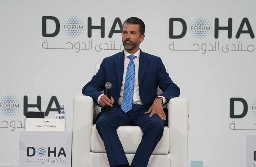 نجل ترامب يرجح إنهاء الدعم الأمريكي لكييف