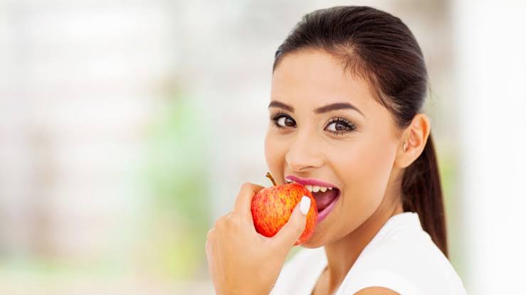 ثلاث تفاحات قد تفعل ما لا تفعله الأدوية