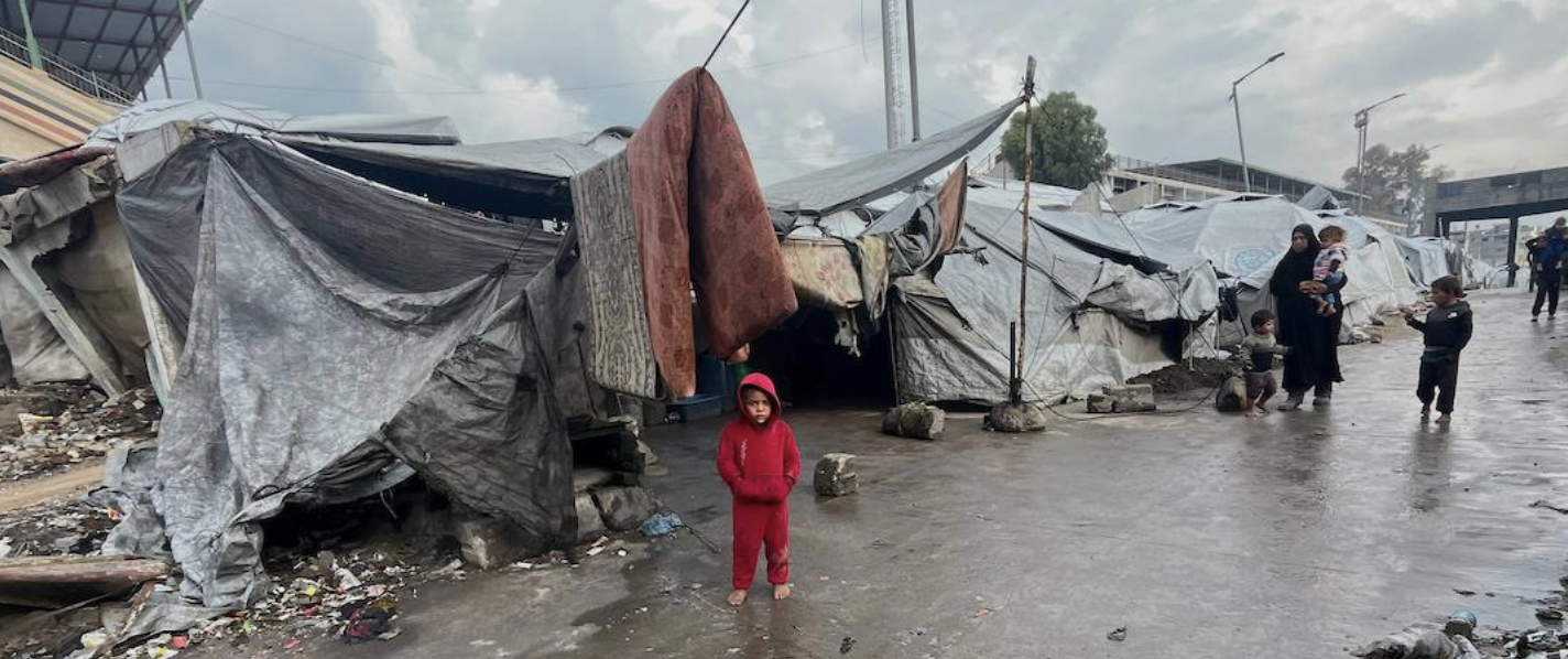 خيام لم تصمد أمام المنخفض الجوي