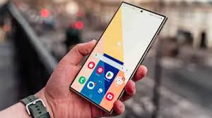 سامسونغ تمنح هواتف غالاكسي القديمة حياة جديدة داخل المنزل