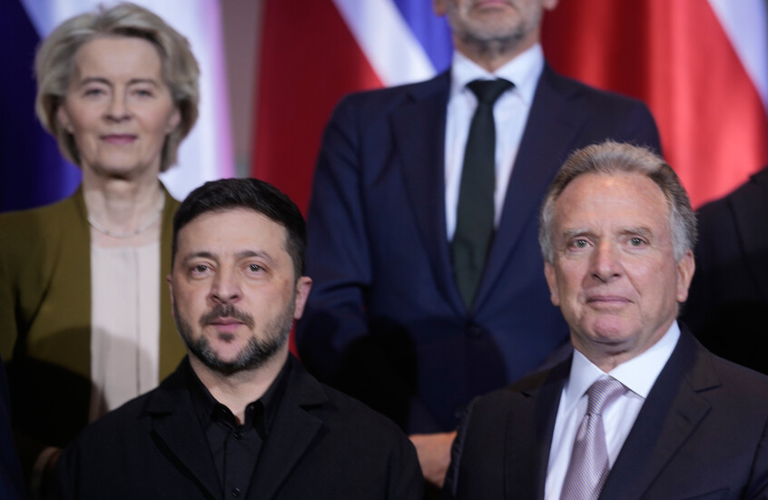 مسؤولون أمريكيون: تسوية نحو 90% من الخلافات بشأن اتفاق سلام في أوكرانيا