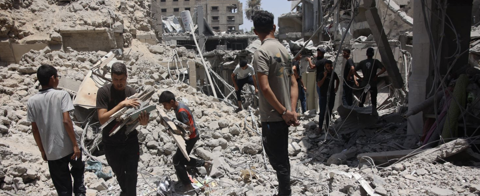 الاحتلال يواصل خرق اتفاق وقف إطلاق النار في مدينة غزة وشرق خان يونس