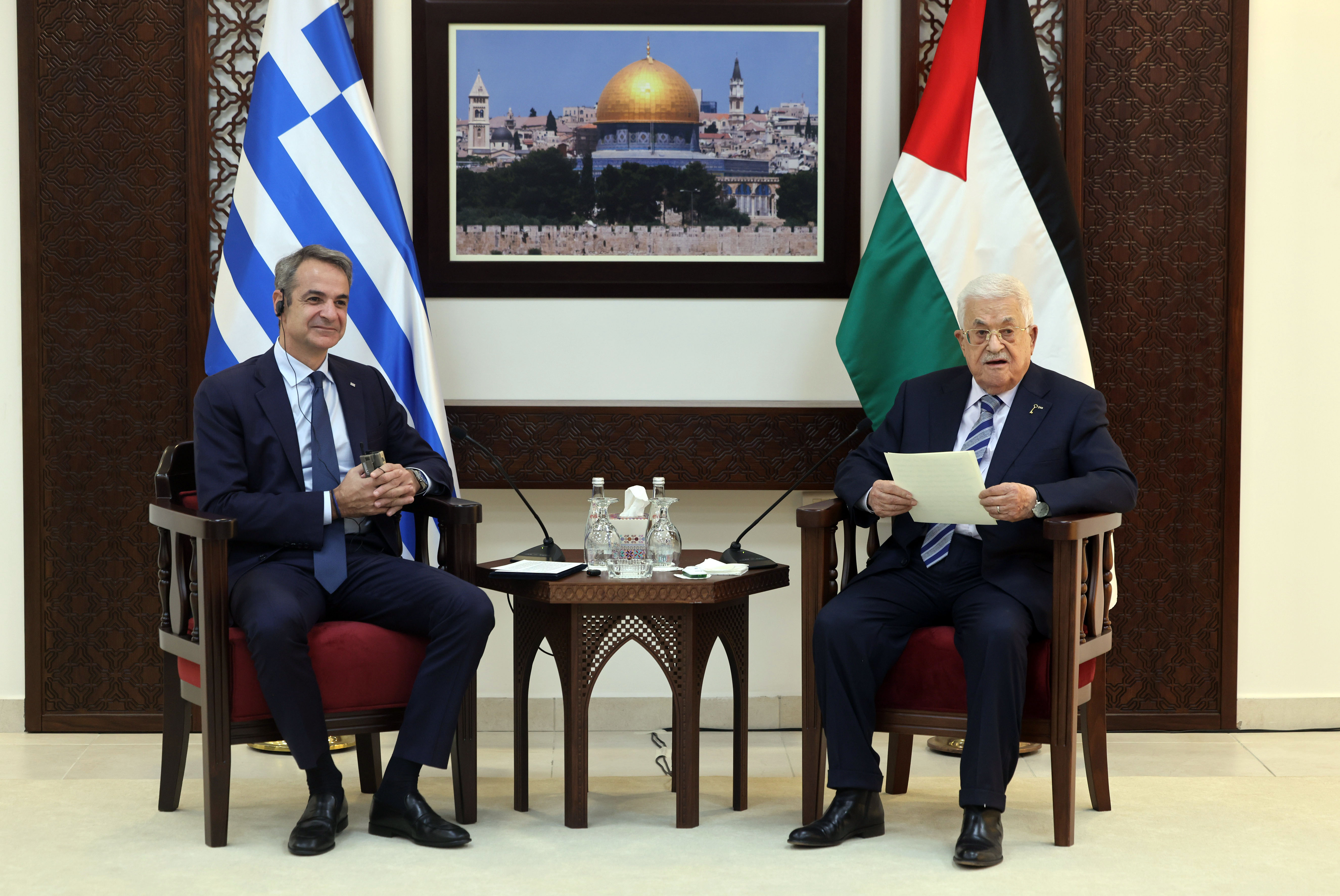 الرئيس: مستعدون للعمل مع الرئيس ترمب والوسطاء والشركاء من أجل صنع السلام العادل والشامل