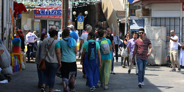 قمصية: 280 ألف سائح أجنبي زاروا فلسطين خلال العام الجاري