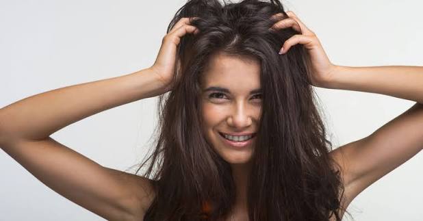 الكافيين والنباتات.. وصفة لكثافة الشعر