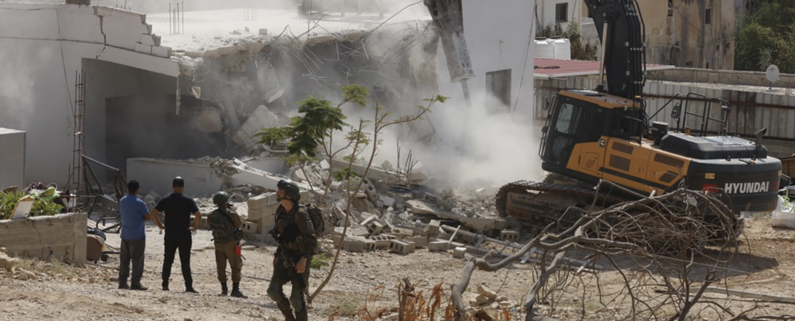 محافظة القدس: 144 شهيدا و11,555 اعتقالا و1,732 عملية هدم خلال خمس سنوات