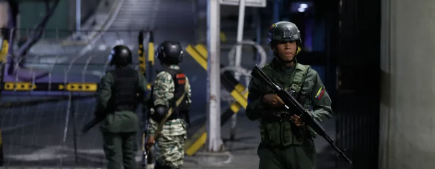 ما الذي نعرفه حتى الآن عما جرى في فنزويلا؟