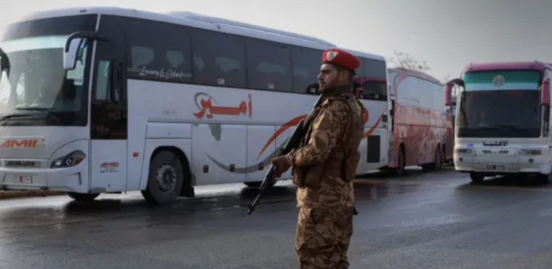 بدء نقل مقاتلي قسد من حلب والمبعوث الأميركي يدعو لتمديد الهدنة