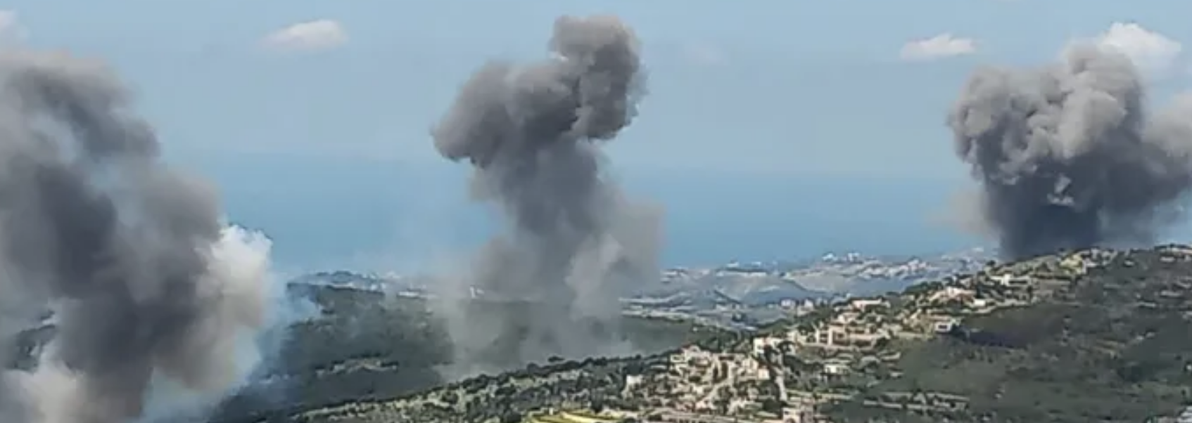 إسرائيل تشن سلسلة غارات على لبنان وتعلن استهداف مواقع لحزب الله