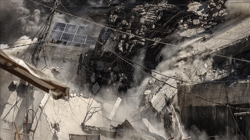 مقتل 22 شخصا إثر سقوط رافعة على قطار في بانكوك