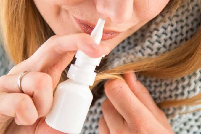 بخاخات الأنف.. راحة سريعة قد تتحول لاعتماد جسدي