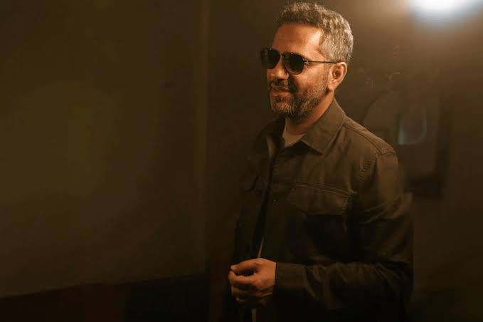 ثلاث جوائز لعائلة شاكر في ليلة واحدة