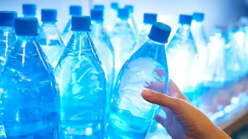 مواد كيميائية في مياه معبأة شهيرة