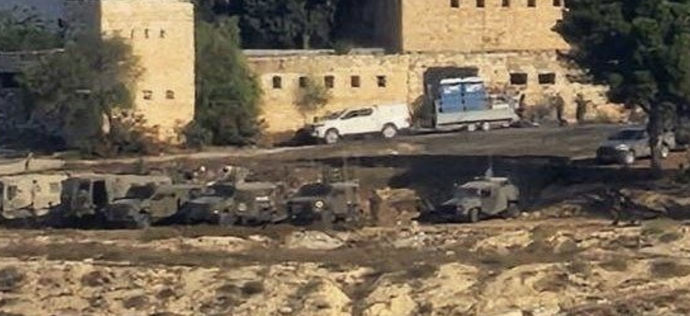 مستعمرون يقتحمون موقع ترسلة المخلاة جنوب جنين