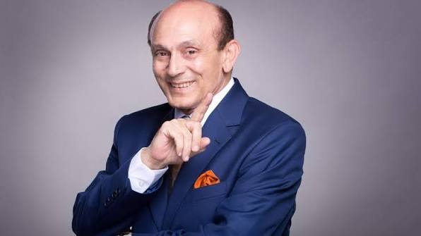 أزمة قلبية مفاجئة تنقل محمد صبحي إلى المستشفى