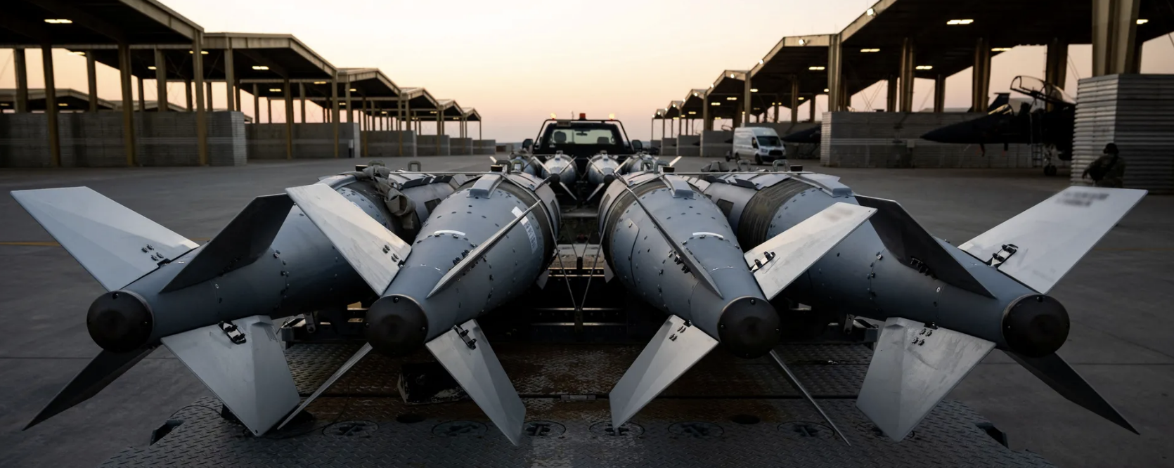 تهديد ترامب.. تقديرات أمنية تكشف "توقع" إسرائيل بشأن إيران