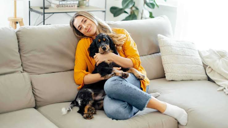 رفقة الكلاب تمنح دعمًا نفسيًا طويل الأمد