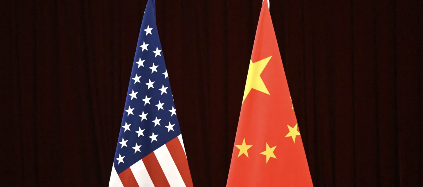 وسط ترقب "ضربة إيران".. ترامب يغدق الهدايا على الصين