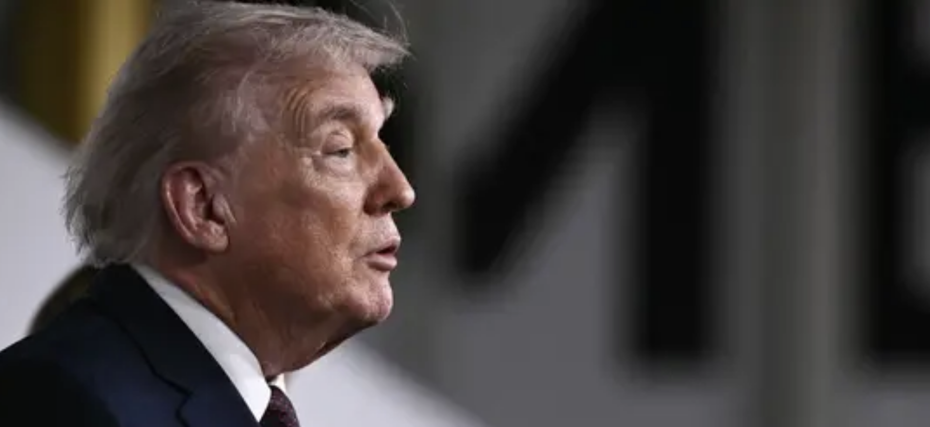 ترامب يترك باب التفاوض مع طهران مفتوحاً.. "أنوي محادثتهم"