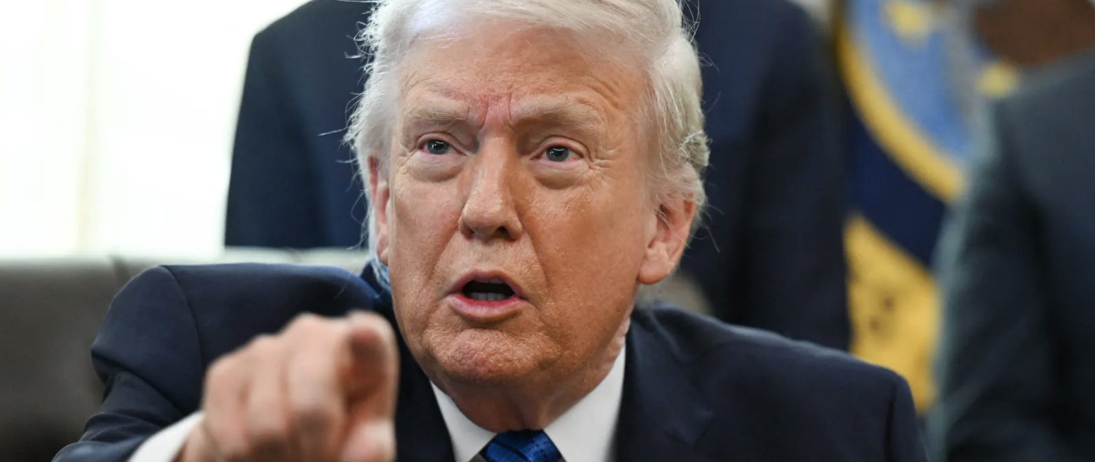 ترامب: إيران تريد إبرام اتفاق.. وتعرف "الموعد النهائي"