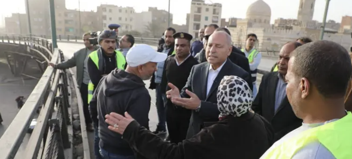 بعد 47 عاماً وعشرات الحوادث.. مصر تزيل "كوبري الموت "