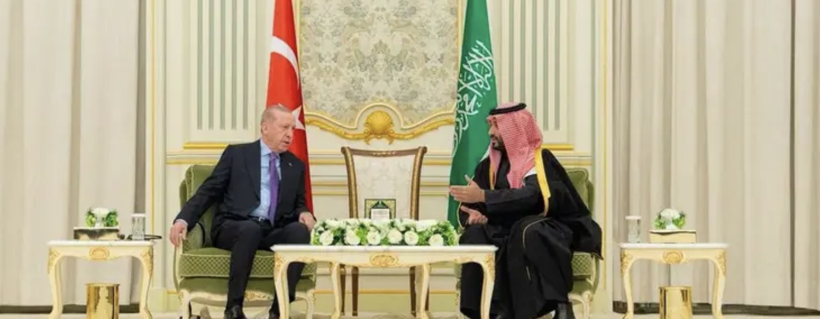 ولي العهد السعودي وأردوغان يعقدان جلسة مباحثات تناولت تطورات المنطقة