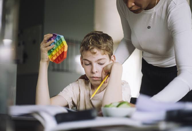 التوحد.. نتائج جديدة تكسر الصورة التقليدية