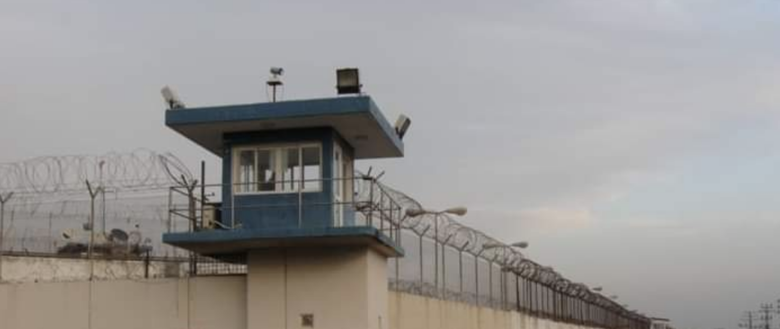 9300 معتقل في سجون الاحتلال بينهم 56 معتقلة و350 طفلا