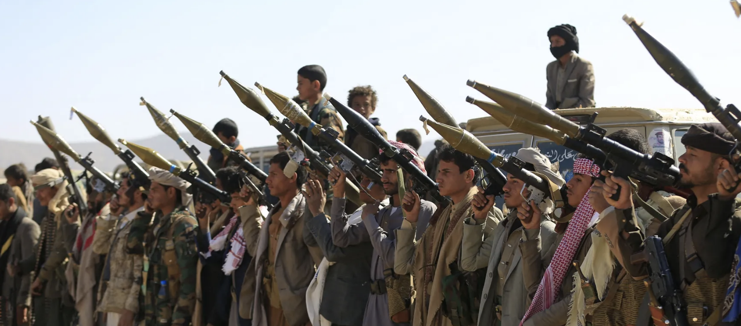 عودة الحوثيين للواجهة.. تحذير إسرائيلي و"بنك أهداف" في اليمن