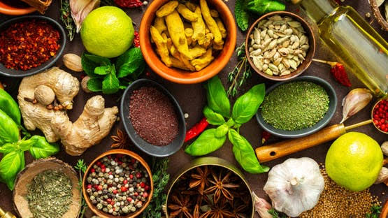 مكملات عشبية وتأثيرها على الكوليسترول