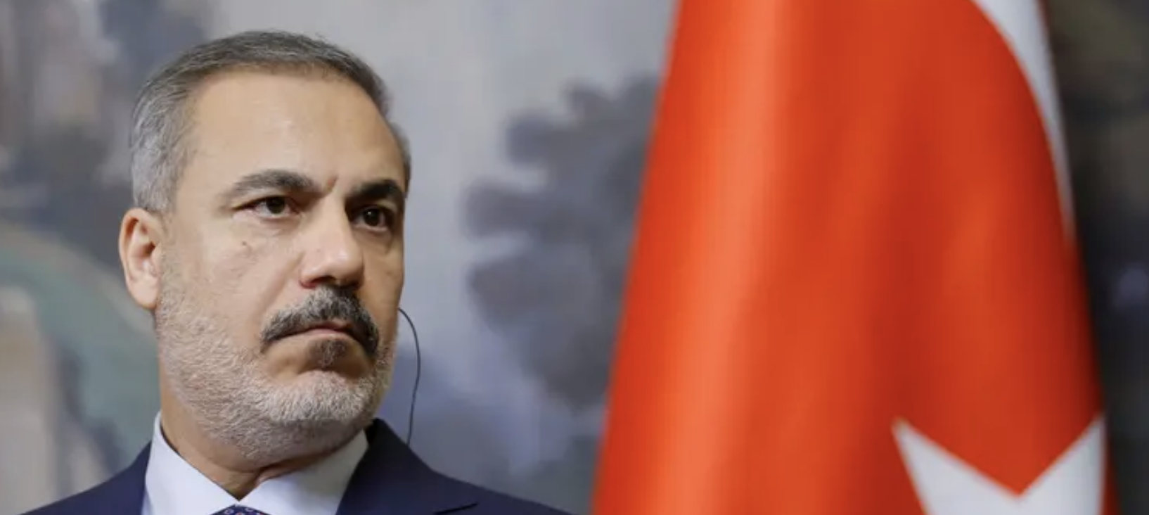 تركيا تحذر: التفاوض حول صواريخ إيران لن يجلب إلا الحرب