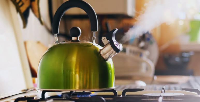 إعادة الغلي لا تجعل الماء سامًا