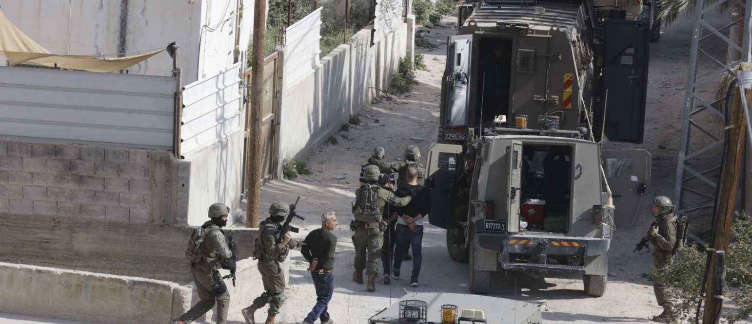 الاحتلال يعتقل 7 مواطنين من طولكرم