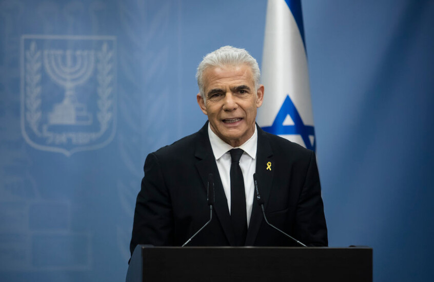 لابيد يحذر من خسارة المعارضة الانتخابات إذا استمر الانقسام