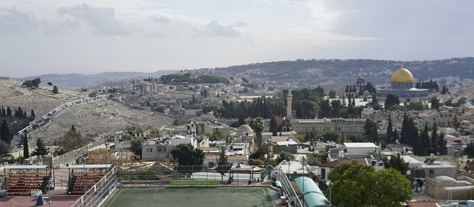 الاحتلال يغلق مقر جمعية برج اللقلق في البلدة القديمة بالقدس لمدة ستة أشهر