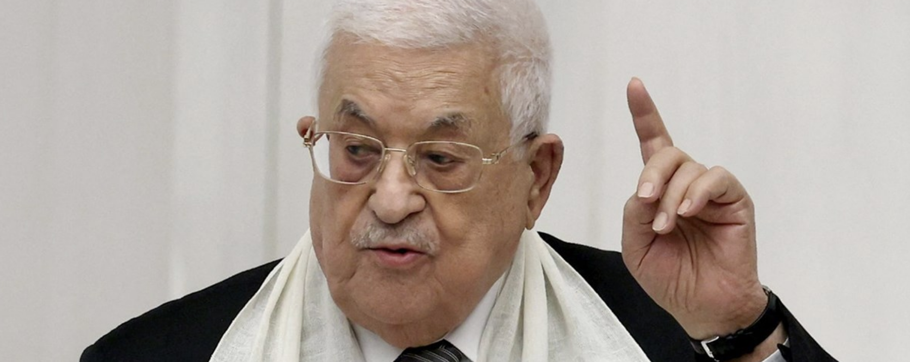 الرئيس يهنئ شعبنا والأمتين العربية والإسلامية بحلول شهر رمضان