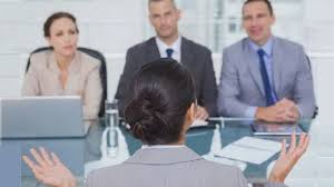 الأكاذيب البيضاء.. استراتيجية ذكية في مقابلات العمل