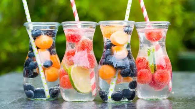 هل يشكّل الاعتماد على المشروبات خطرًا صحيًا؟