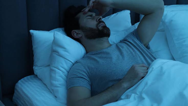 هل المهام المؤجلة تسرق طاقتك أثناء النوم؟