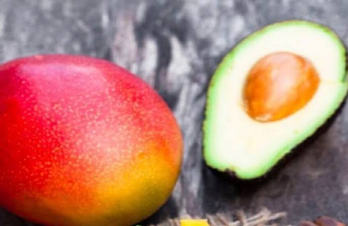 هل يحمي الأفوكادو والمانجو الأوعية الدموية؟