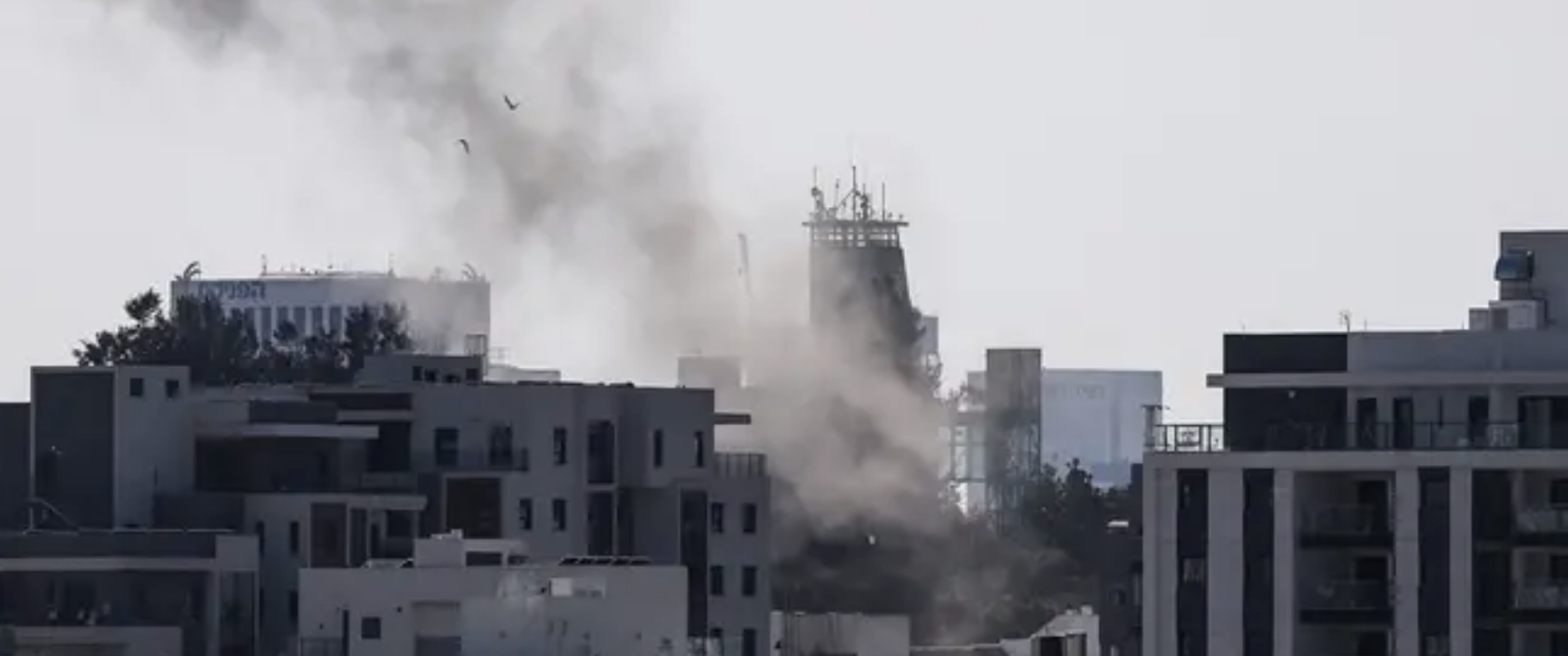 الحرس الثوري يهدد بفتح أبواب الجحيم.. وإسرائيل تضرب طهران