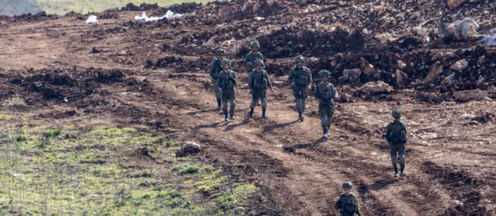 لبنان.. إسرائيل تقصف الضاحية وحزب الله يصدر تحذيرات بالإخلاء لإسرائيليين