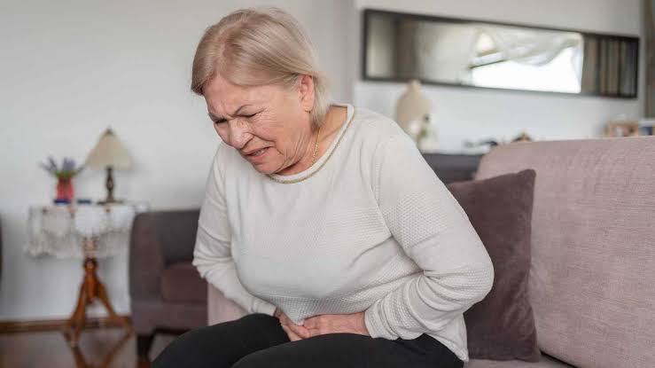 لماذا يزداد خطر التسمم العرضي لدى كبار السن؟