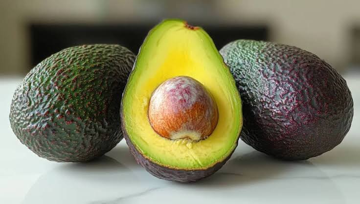 الأفوكادو.. ثمرة ذهبية لصحة القلب