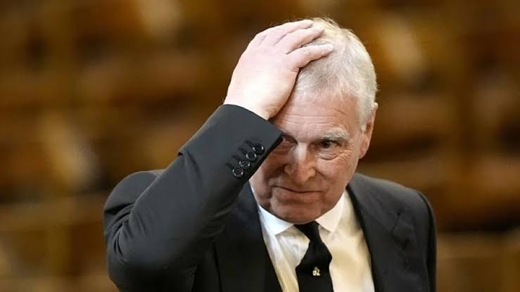 هل انتهى مستقبل الأمير أندرو؟