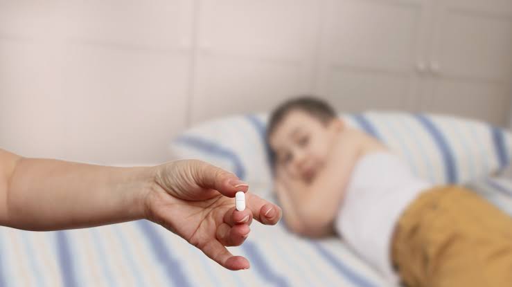 هل علكات الميلاتونين آمنة للأطفال؟