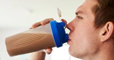 هل كل مشروب بروتين صحي فعلًا؟