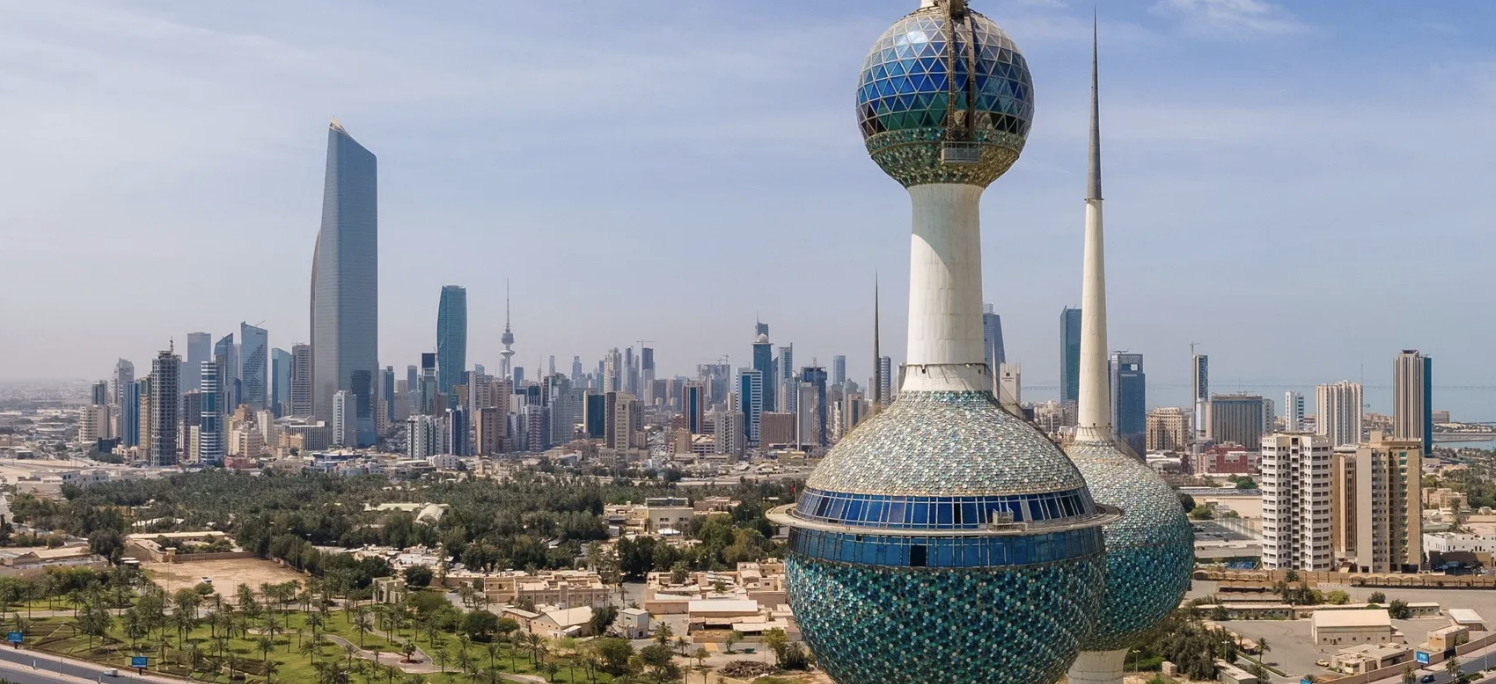 هجومان بمسيّرتين على مصفاتي بترول في الكويت